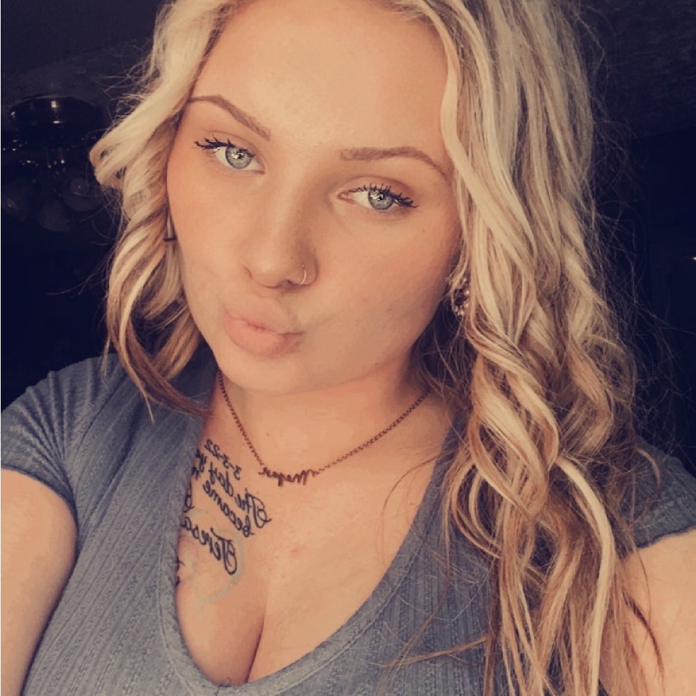 Meet your Posher, Megan